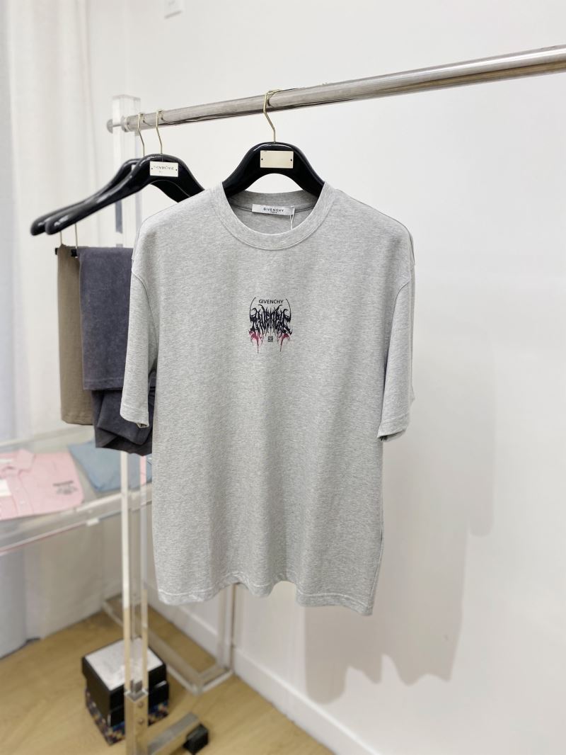 Givenchy T-Shirts